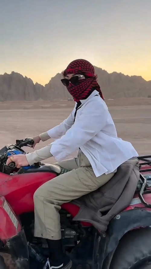 Damla-Turkdagli-Misir-Safari.jpg